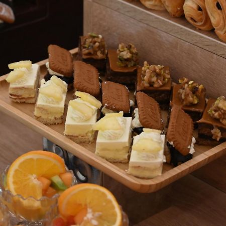 Green Park Hotel Doha Eksteriør billede