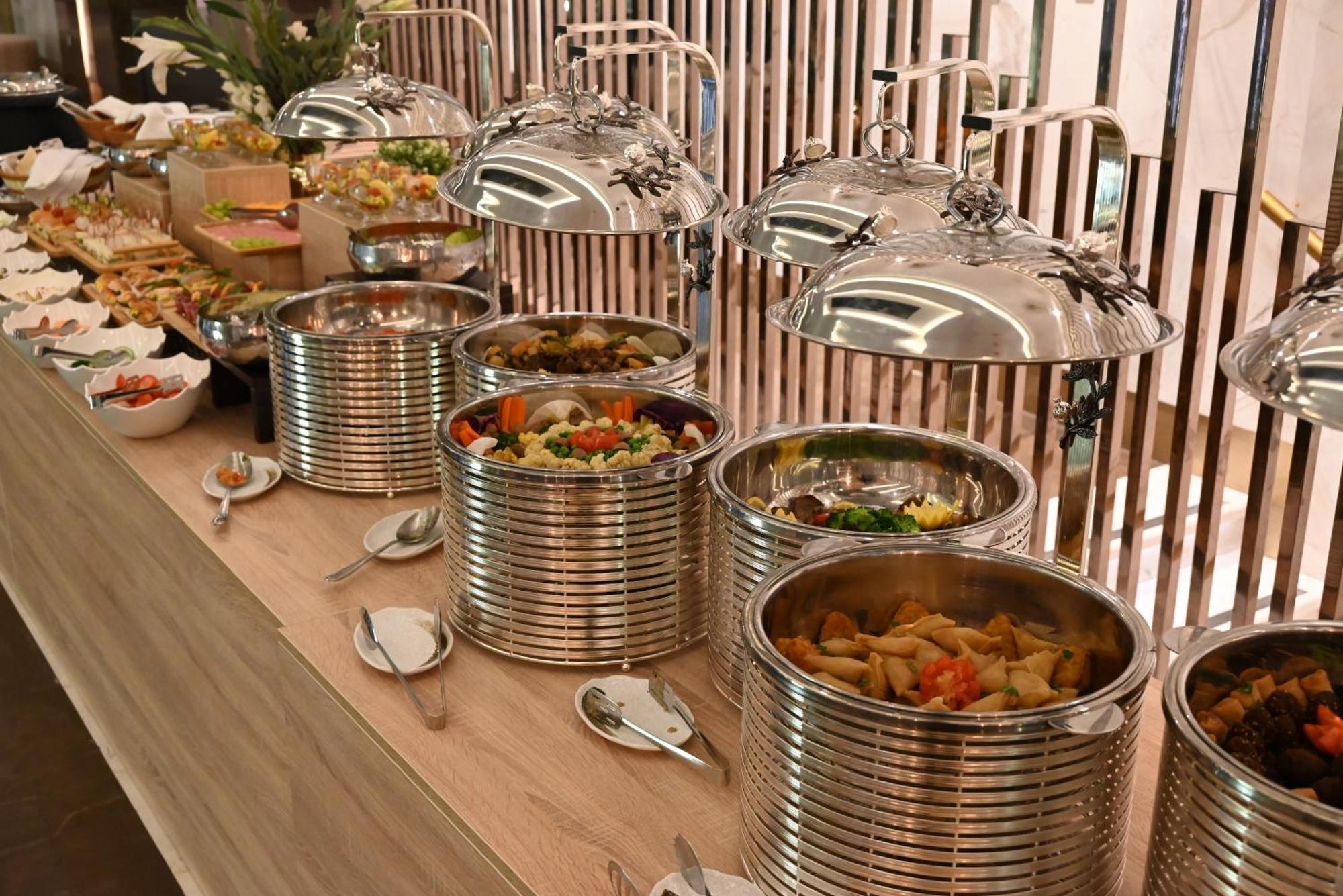 Green Park Hotel Doha Eksteriør billede